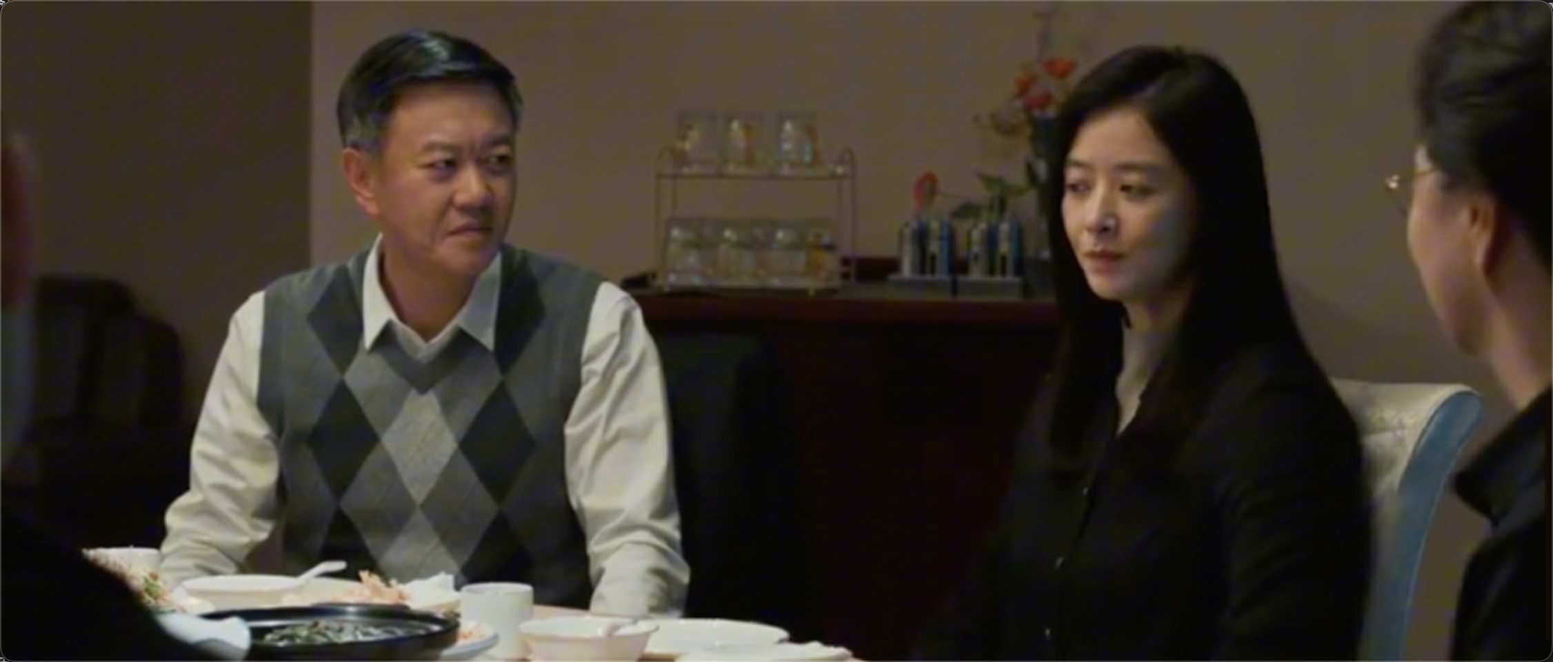 以法之名第12集-主演:张译、蒋欣、李光洁4.jpg 以法之名第12集-主演:张译、蒋欣、李光洁4.jpg