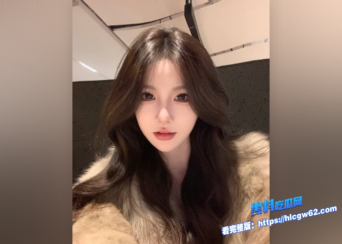 上海绿帽媚黑夫妻自曝美艳娇妻被黑鬼爆操视频只有黑爹的鸡巴才能满足老婆自己边看边在一旁无能打飞机 图1 上海绿帽媚黑夫妻自曝美艳娇妻被黑鬼爆操视频只有黑爹的鸡巴才能满足老婆自己边看边在一旁无能打飞机 图1