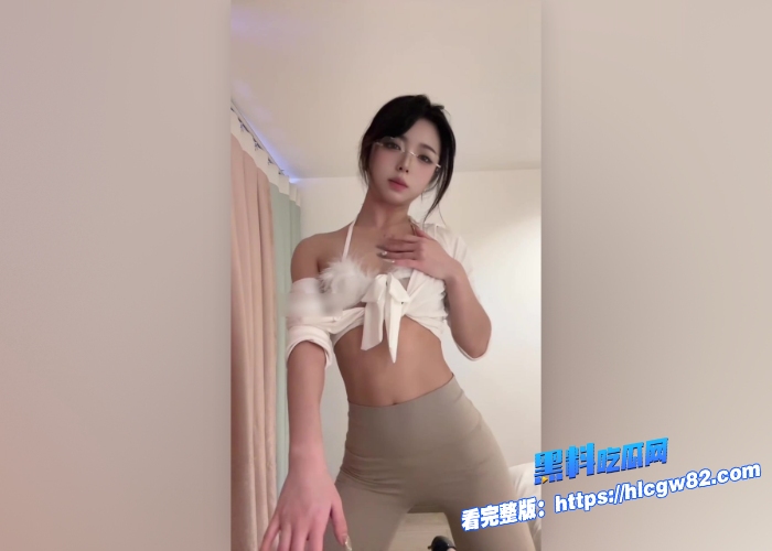 快手美女网红瑜婉极品身材长相清秀私人定制内衣顶胯反差骚舞摸穴诱惑这身材贫乳也爱了6 快手美女网红瑜婉极品身材长相清秀私人定制内衣顶胯反差骚舞摸穴诱惑这身材贫乳也爱了6