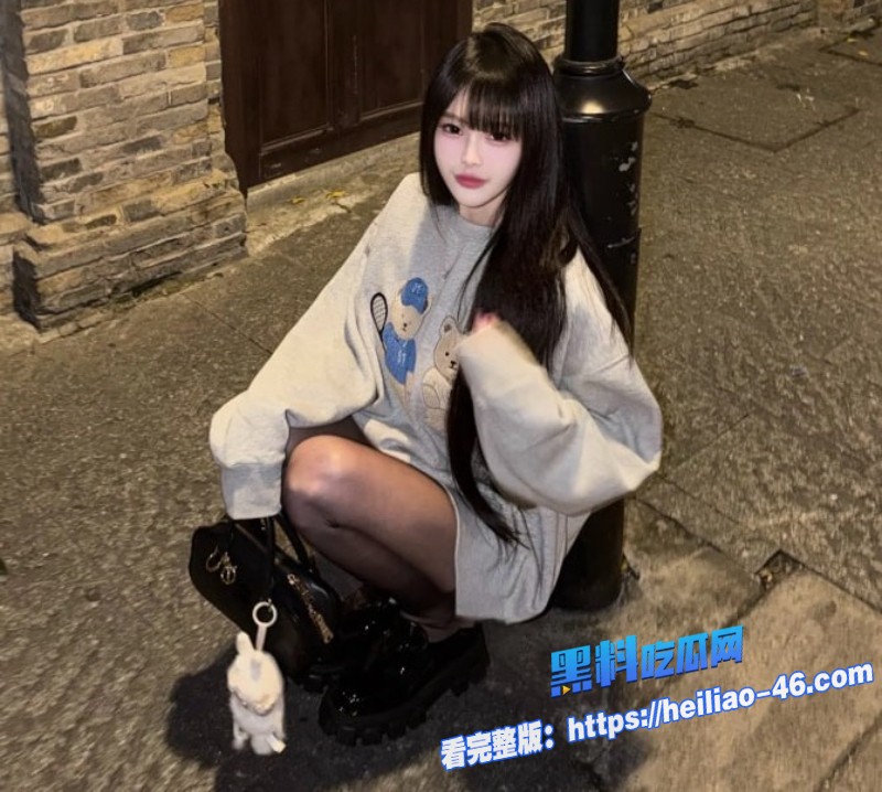 居家调教黑丝高跟小母狗主动滑入骑乘爆草浪叫骚穴摩擦到失控你顶得住吗1