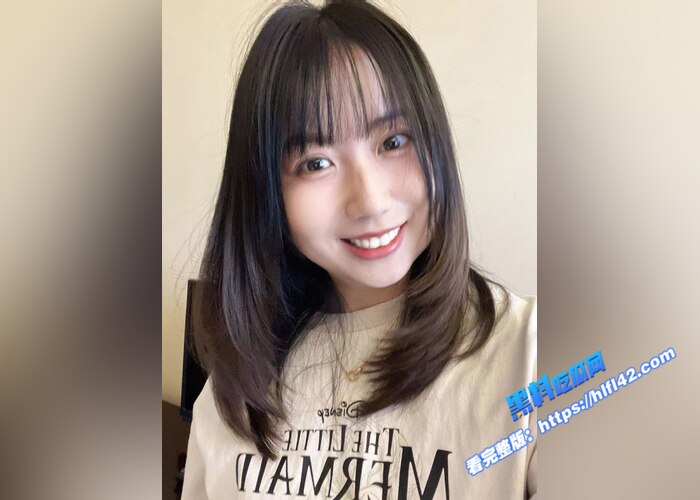 刚结婚不久的人妻少妇 可欣 被老公一顿调教 后入爆操她的蜜桃臀骚穴76