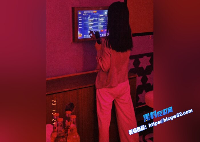 推特高颜值人妻 番茄夫妻 大胆露出私拍性爱视频泄密 富家少奶奶的精致生活 让人十分羡慕24