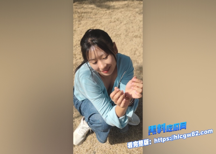 瓜友投稿绿帽瓜友主动曝光自己的娇妻出轨3P视频这么好看的老婆拿出来给人共享绿帽世界搞不懂7 瓜友投稿绿帽瓜友主动曝光自己的娇妻出轨3P视频这么好看的老婆拿出来给人共享绿帽世界搞不懂7