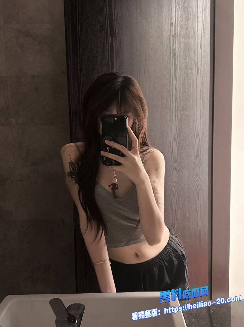 少女扶墙艰辛路男人的自信心莫过于此了白发少女请求出战骚货小穴就要大力操 5 少女扶墙艰辛路男人的自信心莫过于此了白发少女请求出战骚货小穴就要大力操 5