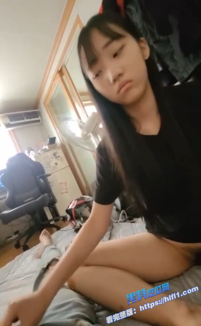 韩国女高中生 疫情期间上门用手脚口服侍大叔赚钱 不雅自拍视频泄漏！图8