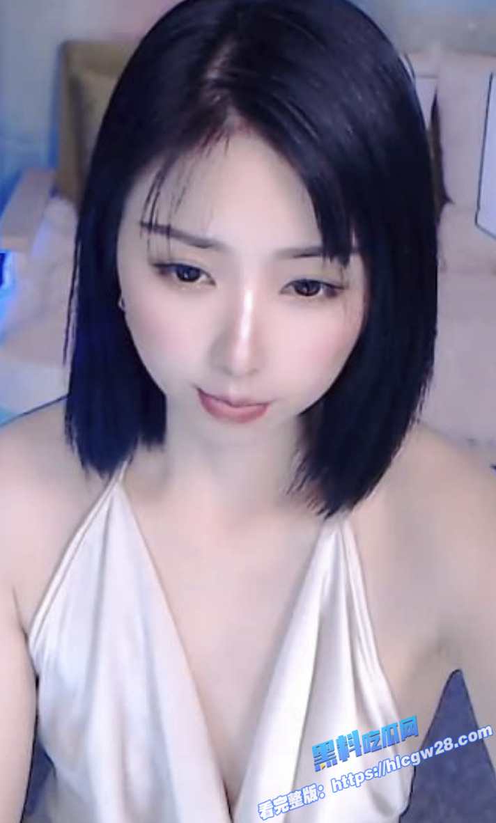 韩国人气亚裔美女 Aileen_koko 极品身材震动棒自慰跳蛋塞穴 翘起美臀等你插入！5