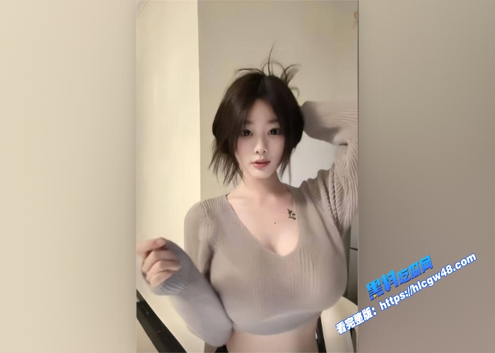 抖音高颜值女网红lbb裸聊视频遭金主泄密肤白貌美美乳圆润道具自慰画面极其香艳 图3WH700x500px 抖音高颜值女网红lbb裸聊视频遭金主泄密肤白貌美美乳圆润道具自慰画面极其香艳 图3WH700x500px
