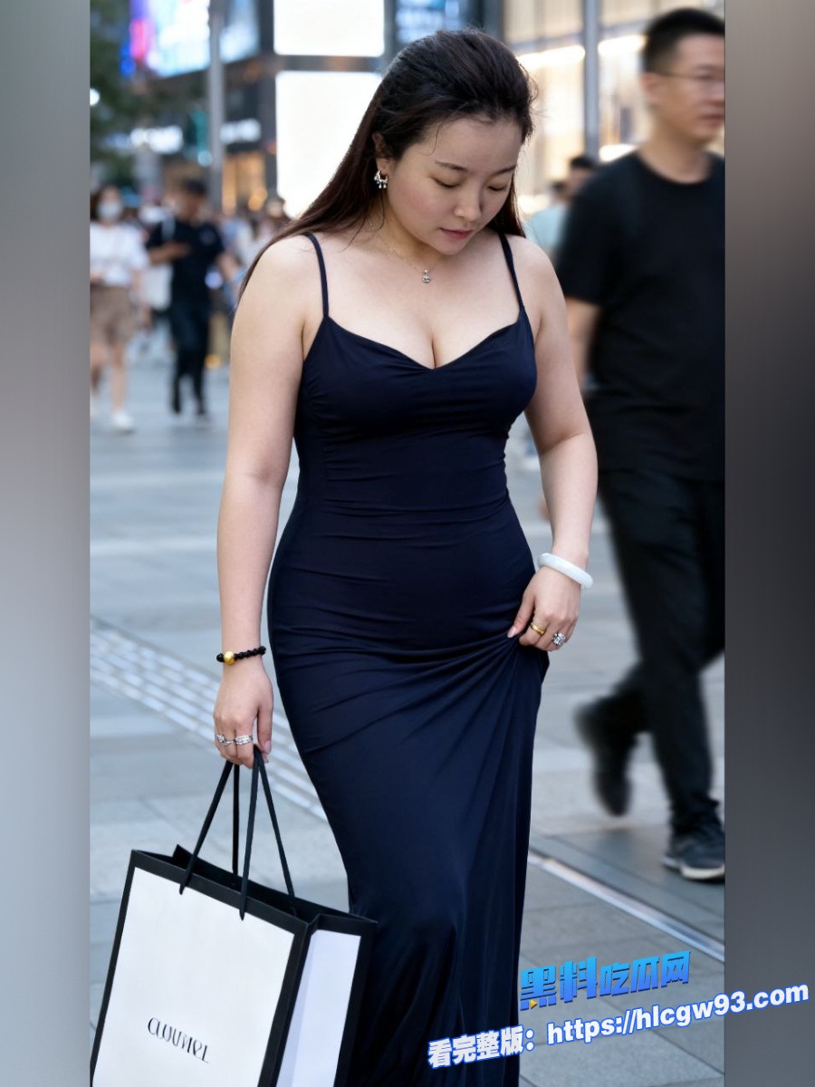 四川成都巨乳肥臀顶级少妇熟女 3 四川成都巨乳肥臀顶级少妇熟女 3