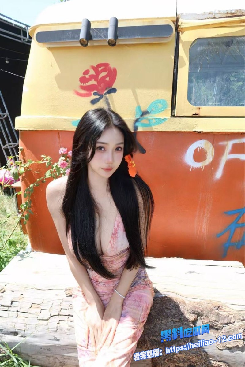 上海学院校花李悦婷大尺度性爱福利视频合集曝光 5 上海学院校花李悦婷大尺度性爱福利视频合集曝光 5