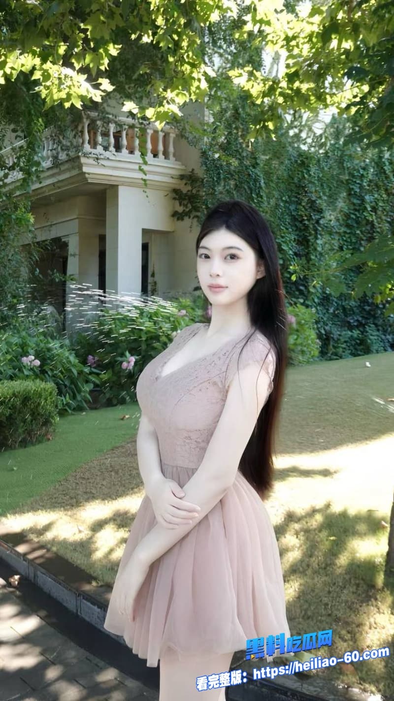 海角兄妹乱伦巨乳妹妹放假回家被亲哥掐奶子揉到硬随后疯狂爆操骚穴边挨操边揉阴蒂4