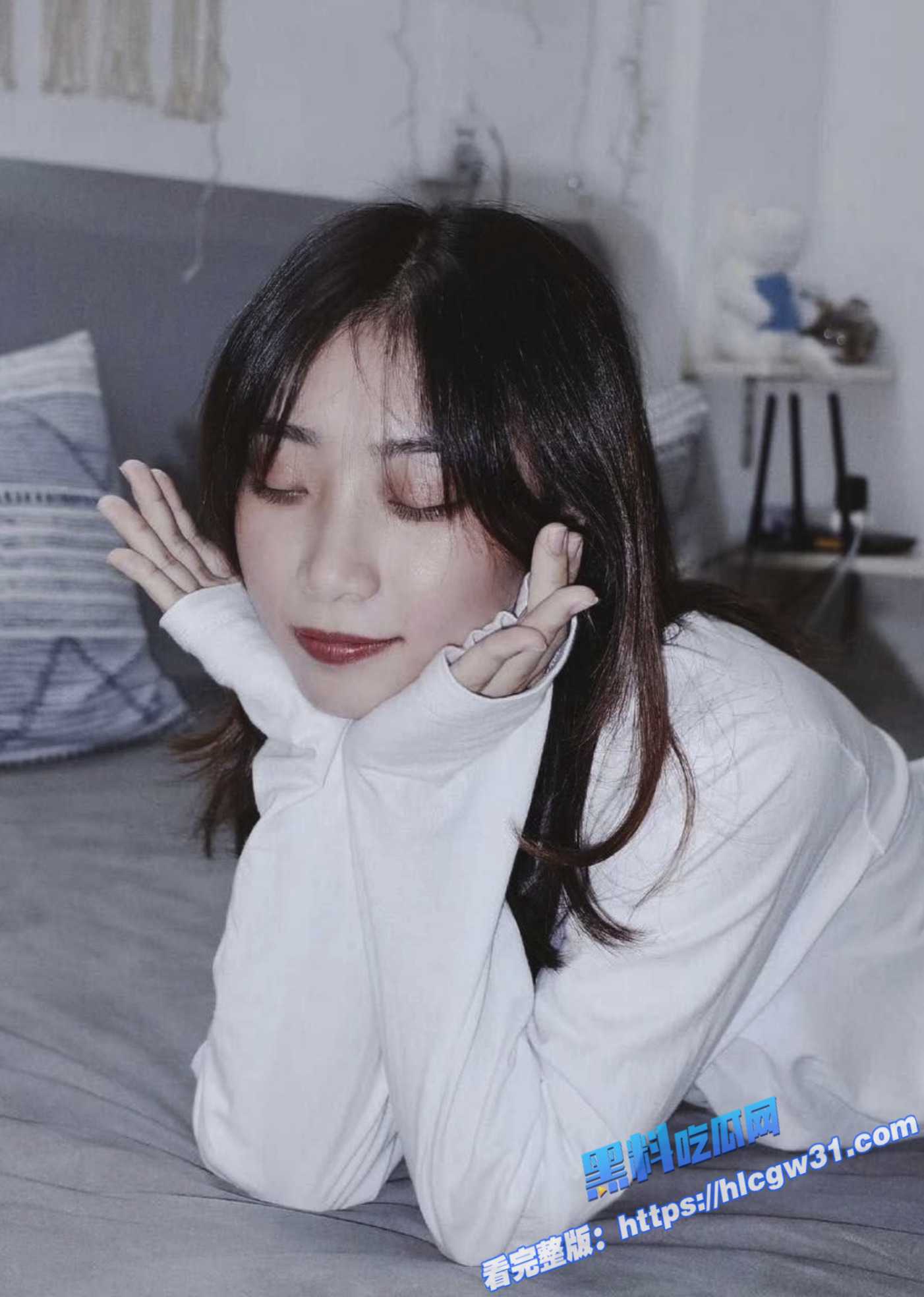 唐山人妻母狗 吴蕾云 背着老公和别人偷情 深喉口爆技术一流 无套后入暴力输出!4 唐山人妻母狗 吴蕾云 背着老公和别人偷情 深喉口爆技术一流 无套后入暴力输出!4