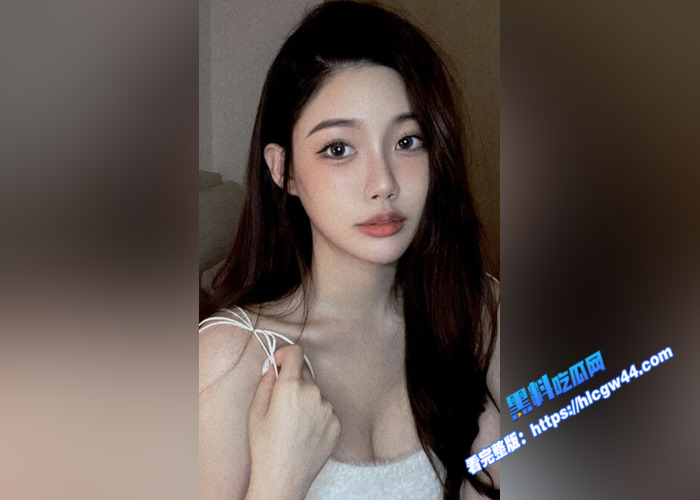 台湾高颜值极品反差婊 Ins旅游博主 被富二代约炮酒店开房视频被曝光 骑乘疯狂摩擦就像欲求不满20