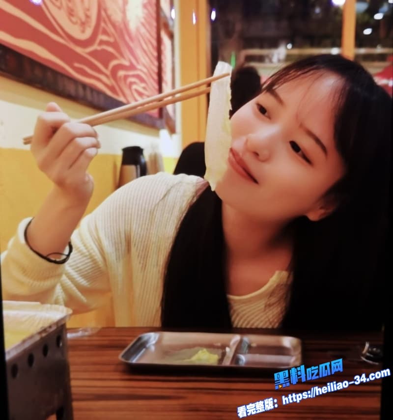 广西来宾极品反差少女吴思睿私密视频流出开裆黑丝被男友抠逼传教士猛插超刺激 12 广西来宾极品反差少女吴思睿私密视频流出开裆黑丝被男友抠逼传教士猛插超刺激 12