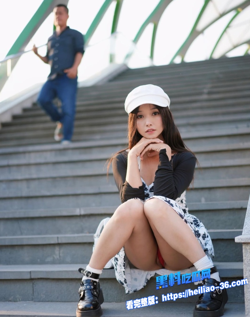 极品高颜值女神jasminej下班制服变身红色情趣内衣沙发骑假屌自慰高潮喷水太诱惑4 极品高颜值女神jasminej下班制服变身红色情趣内衣沙发骑假屌自慰高潮喷水太诱惑4