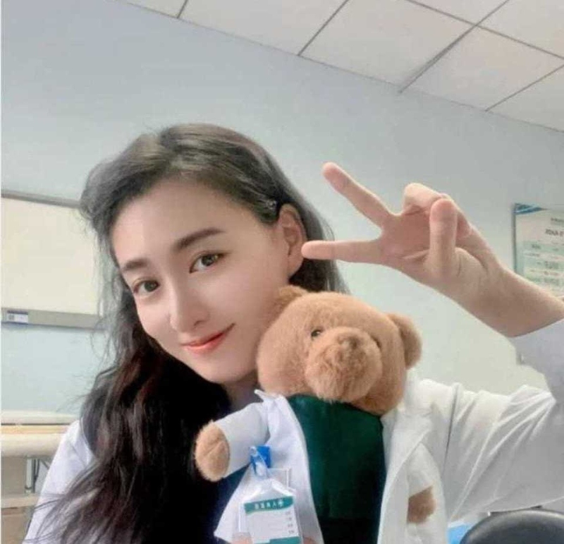 医院淫荡女医生陈悦琳3