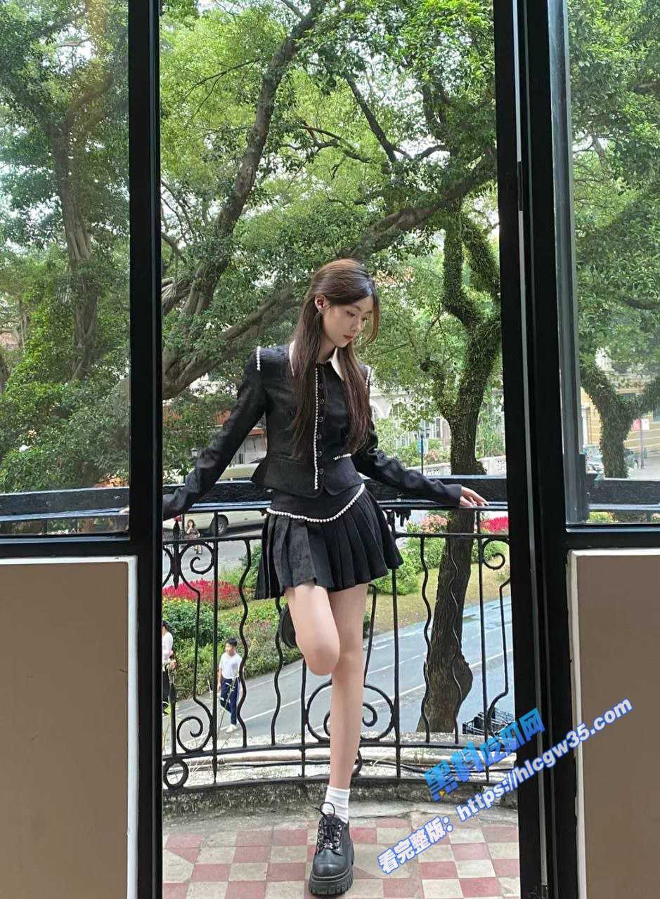 广州幼儿师范大专妹 陈敏仪 拜金女出轨脚踏三只船 被男友发现将聊天记录裸照视频曝光! 25 广州幼儿师范大专妹 陈敏仪 拜金女出轨脚踏三只船 被男友发现将聊天记录裸照视频曝光! 25
