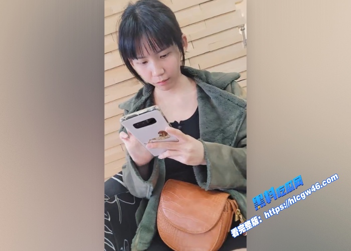 台湾知名网红Zozo肉酱童颜巨乳和男友性爱影片被曝光口活技术一级棒声音很嗲 图4WH700x500px 台湾知名网红Zozo肉酱童颜巨乳和男友性爱影片被曝光口活技术一级棒声音很嗲 图4WH700x500px