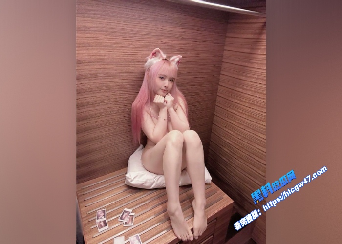 推特万人追更的网红女神一只云烧Buckycloud6月最新付费视频合集曝光 图15WH700x500px