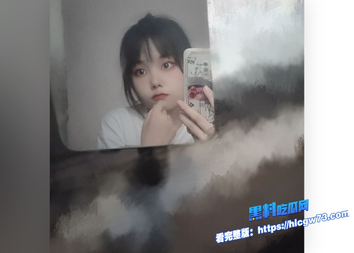 超可爱清纯小萌妹被男友调教口交视频曝光妹子肌肤白净超级可爱最后颜射清纯小脸蛋 图3 超可爱清纯小萌妹被男友调教口交视频曝光妹子肌肤白净超级可爱最后颜射清纯小脸蛋 图3