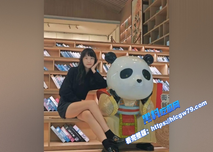 四川绵阳汽车女主播罗欢无缝衔接出轨直播间大哥被前男友愤怒曝光性爱视频  图2