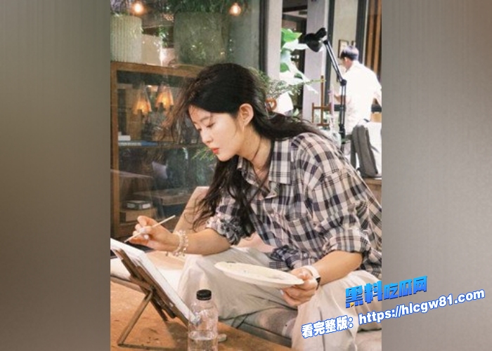 天津新婚人妻刘洋二人性生活私拍泄漏穿情趣内衣玩性爱调教被打桩爆操白浆横流7