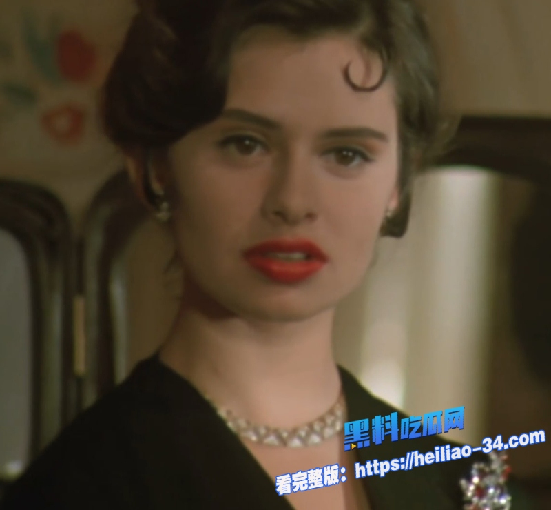 经典重映红辣椒1991梦境与现实交织的禁忌狂欢女主角赤裸灵魂暴露5