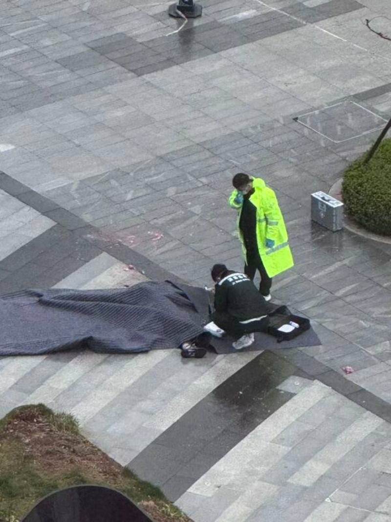 济南舜泰广场云泉中心 2 济南舜泰广场云泉中心 2