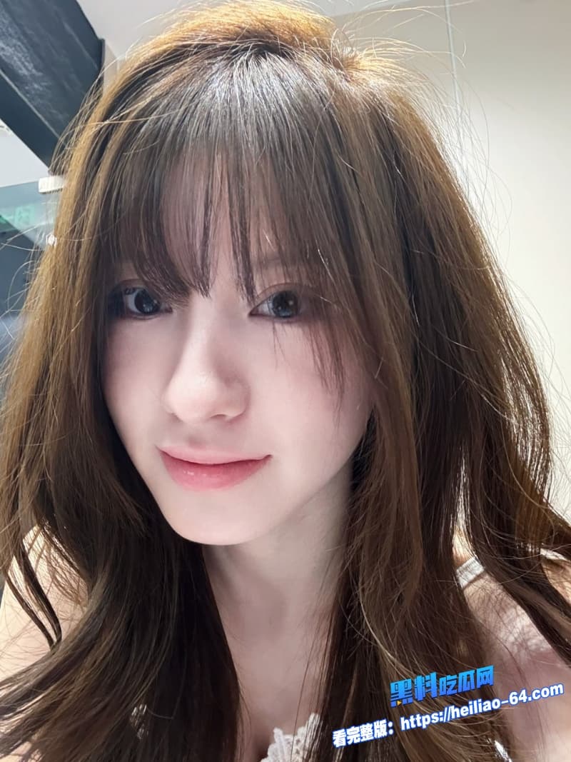 推特网红吸吸林3月新作秘书的任务就是做好肉便器身穿开裆黑丝被老板疯狂爆操到高潮6