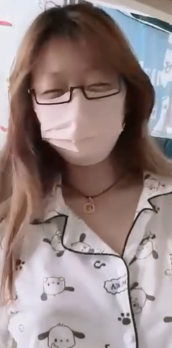 抖音风裸舞福利姬 小鹿 胸前的巨乳跟着音乐跳  我的心也在悸动！2