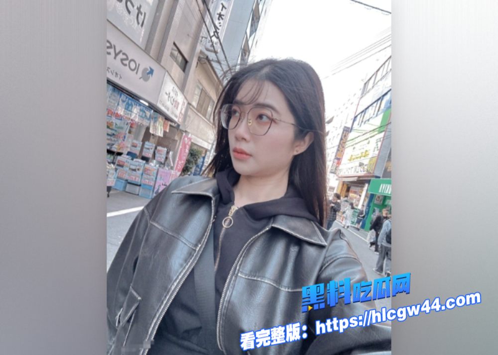 极品香港福利姬一对一巨乳特别好看生活照清纯没想到一对一能骚到自慰 5
