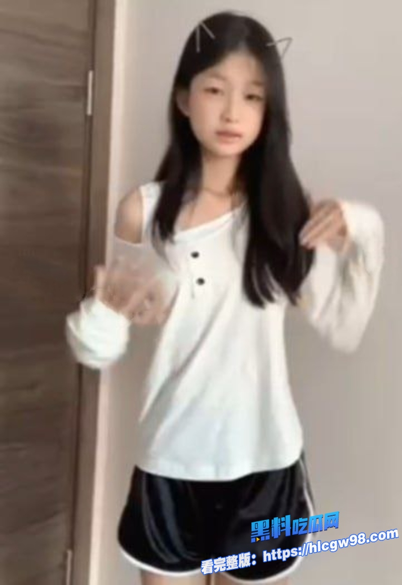 花大神炒肉哥约炮高颜值清纯美少女偷拍性爱福利视频流出2 花大神炒肉哥约炮高颜值清纯美少女偷拍性爱福利视频流出2