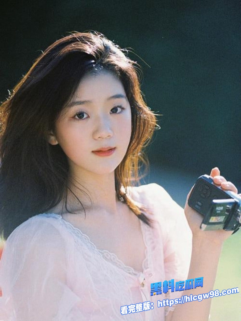 花大神炒肉哥约炮高颜值清纯美少女偷拍性爱福利视频流出4 花大神炒肉哥约炮高颜值清纯美少女偷拍性爱福利视频流出4