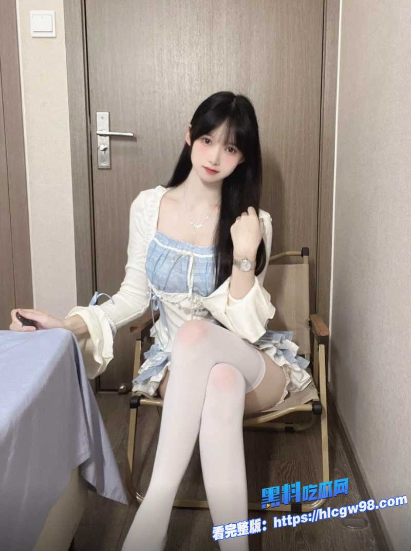 群友投稿最新流出马丹妮稀缺资源 5