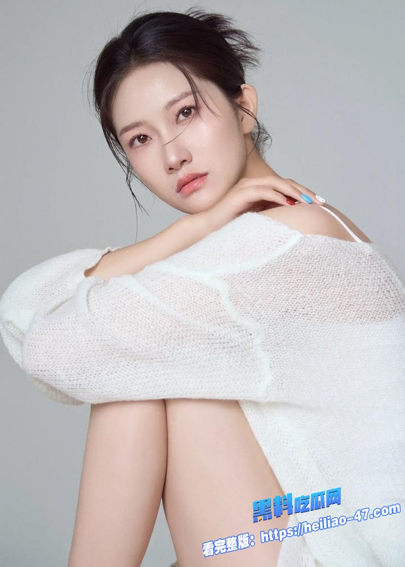 新婚不久的人妻背着老公玩3P双洞齐开疯狂排队内射太刺激这老婆你敢娶吗3 新婚不久的人妻背着老公玩3P双洞齐开疯狂排队内射太刺激这老婆你敢娶吗3
