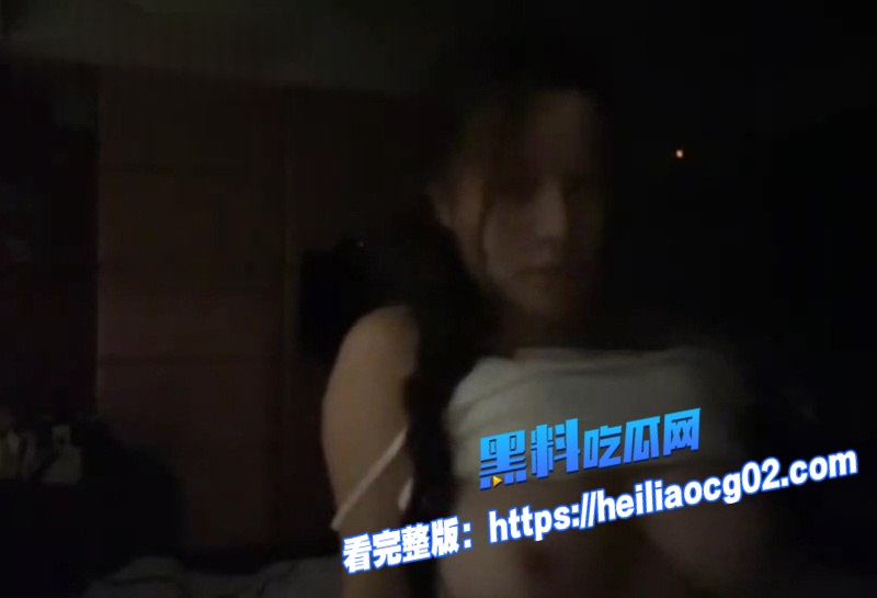抖音短剧女神柒可昕6 抖音短剧女神柒可昕6