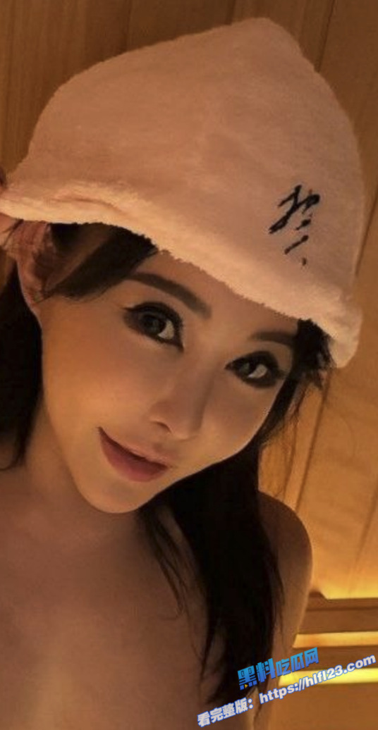 OF日本反差网红按摩师 Minami_Airi 巨乳肥臀极品身材 被大屌男后入爆操 淫叫不断！4