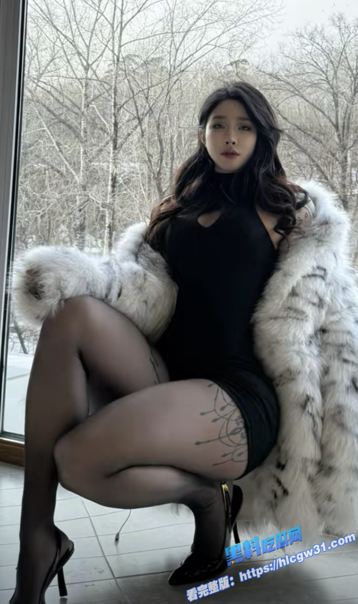 抖音网红300万粉丝 宋昱欣 高颜值完美身材 为讨金主欢心 自拍各类自慰视频不慎流出!6 抖音网红300万粉丝 宋昱欣 高颜值完美身材 为讨金主欢心 自拍各类自慰视频不慎流出!6