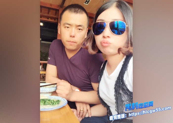 云盘泄密!小夫妻玩角色扮演制服诱惑 女主化身警察上位骑乘大屌 卖力疯狂抽插 淫叫声震天! 2WH700x500px 云盘泄密!小夫妻玩角色扮演制服诱惑 女主化身警察上位骑乘大屌 卖力疯狂抽插 淫叫声震天! 2WH700x500px