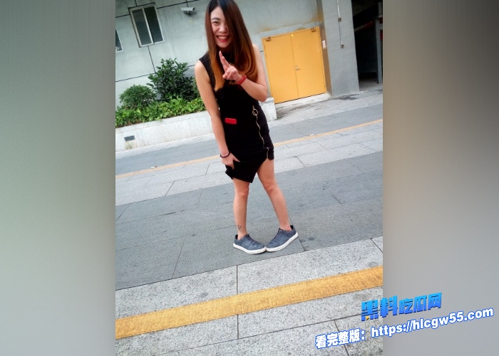 云盘泄密!小夫妻玩角色扮演制服诱惑 女主化身警察上位骑乘大屌 卖力疯狂抽插 淫叫声震天! 9WH700x500px 云盘泄密!小夫妻玩角色扮演制服诱惑 女主化身警察上位骑乘大屌 卖力疯狂抽插 淫叫声震天! 9WH700x500px
