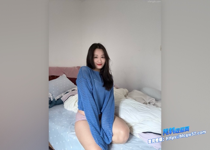 推特高颜值反差女网红依依私密生活照露点福利曝光日常喜欢穿各种丝袜擦边居多 图9