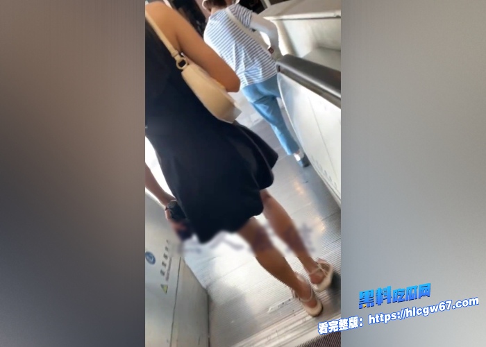 电梯战神无人后继偷拍电梯各种小姐姐裙底合集流出第二弹邪恶手指开启尾随抄底偷窥癖的核弹级福利 图2 电梯战神无人后继偷拍电梯各种小姐姐裙底合集流出第二弹邪恶手指开启尾随抄底偷窥癖的核弹级福利 图2