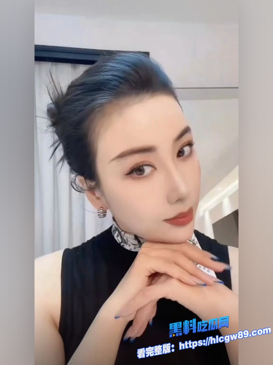 真实家庭乱伦淫荡妈妈骚穴6 真实家庭乱伦淫荡妈妈骚穴6