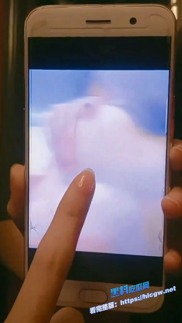 央视女主持人马卉