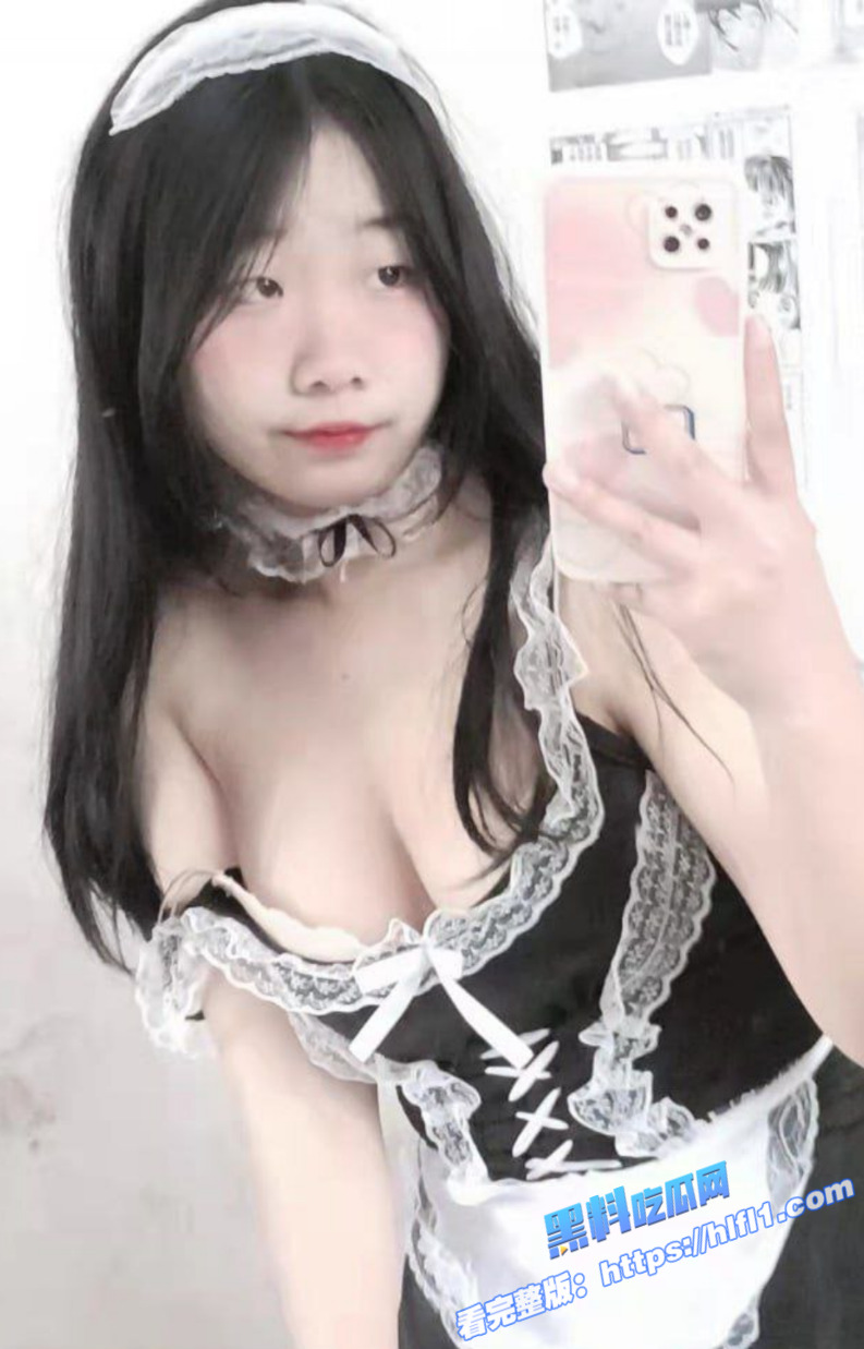 云南邵通女高中生 何洁琳 性早熟小母狗被远程调教 假屌插逼淫骚至极！1