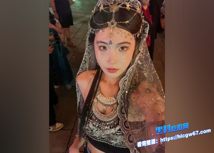 清纯女大学生私密性爱视频泄密流出又是一个被出卖的女人激情性爱反差母狗深情口交女上位骑乘深陷性爱泥潭 图1 清纯女大学生私密性爱视频泄密流出又是一个被出卖的女人激情性爱反差母狗深情口交女上位骑乘深陷性爱泥潭 图1