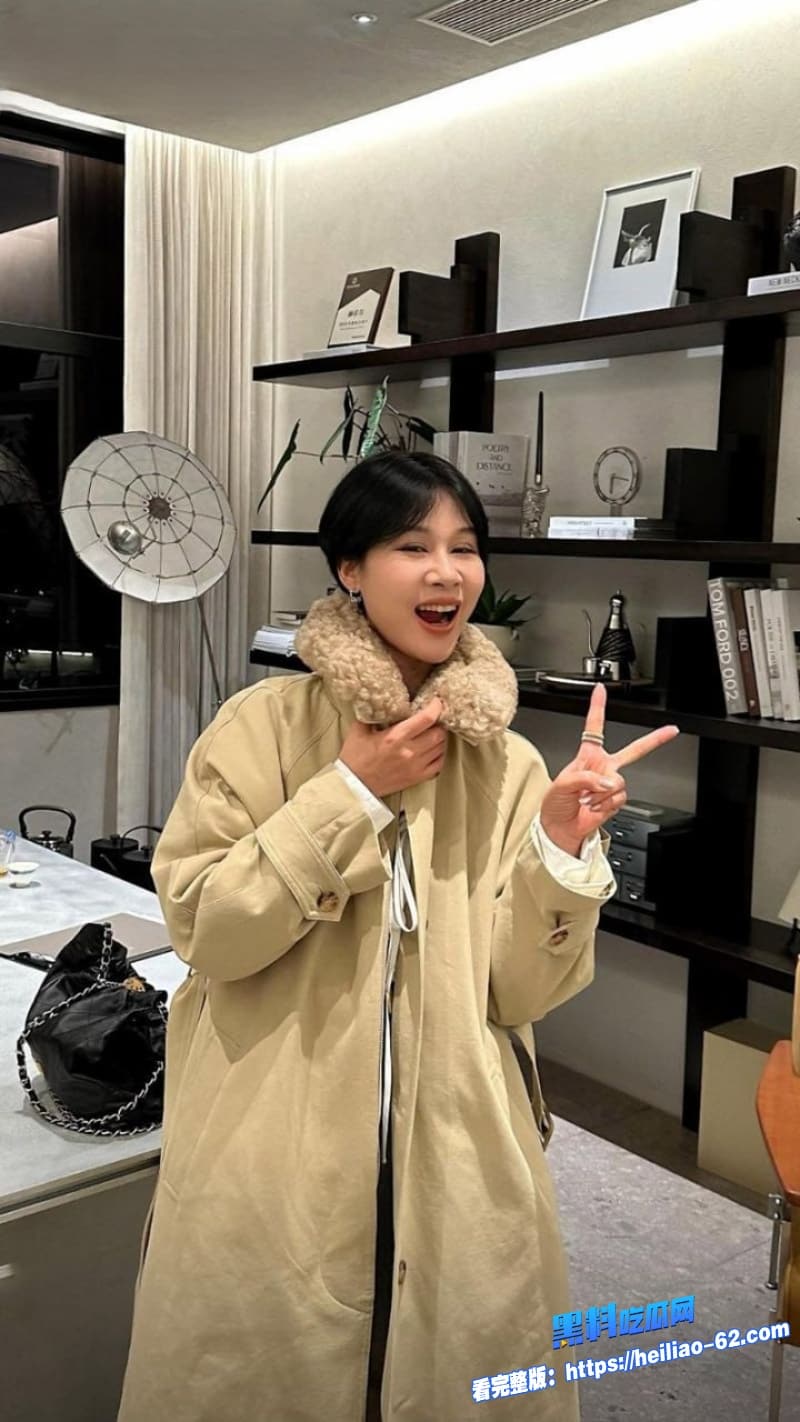 杭州四季青老板娘二姐当场怒撕孕肚小三楠楠8年老员工要20万打胎费店内当场互扇耳光7