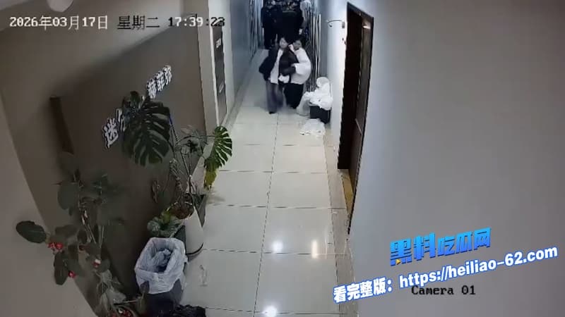 杭州四季青老板娘二姐当场怒撕孕肚小三楠楠8年老员工要20万打胎费店内当场互扇耳光17