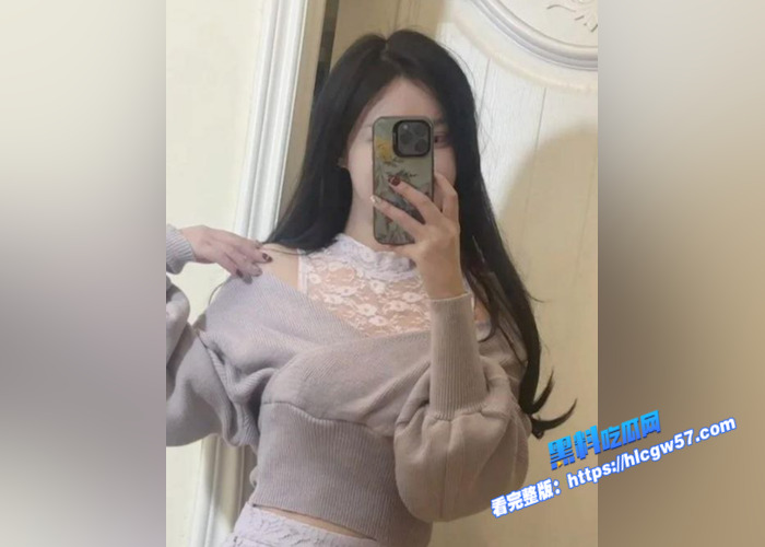 江西大学刚毕业的实习老师，非常敏感的身体极品福利姬反差眼镜婊大量性爱视频曝光，大肥臀性感身材极品母狗1
