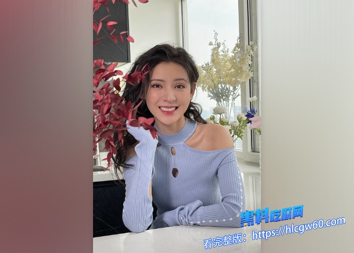 王思聪前女友 如今的当红小花张予曦 最新Ai换脸视频 角色扮演女老师引诱学生，校内上演肉搏大战！ 2