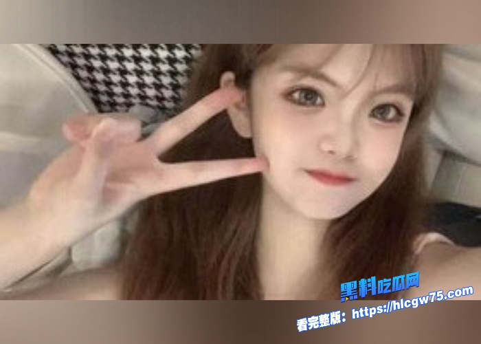 山东少女脸白领李欣欣网聊约炮富二代性爱视频流出平日打扮精致的如洋娃娃般床上浪荡反差明显 图3 山东少女脸白领李欣欣网聊约炮富二代性爱视频流出平日打扮精致的如洋娃娃般床上浪荡反差明显 图3